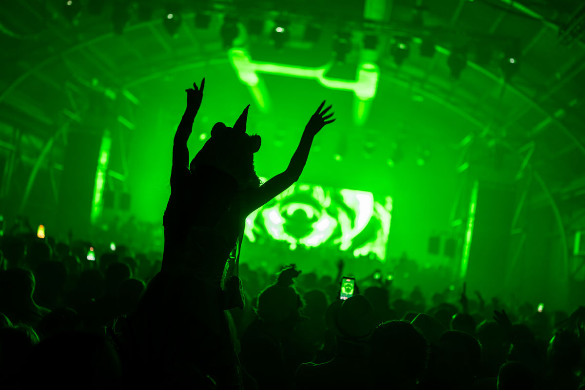 Loading... just a sec